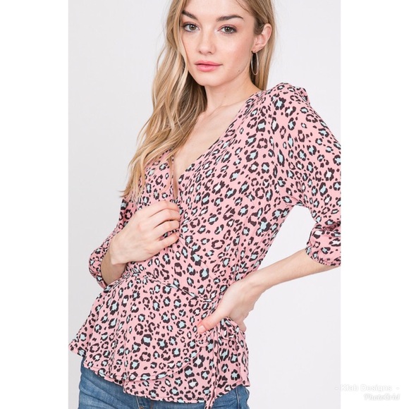🥰LAST 1! Animal Print Pink Wrap Top! - Picture 4 of 4